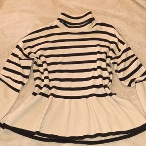 Bell sleeve - striped - turtle neck sweater